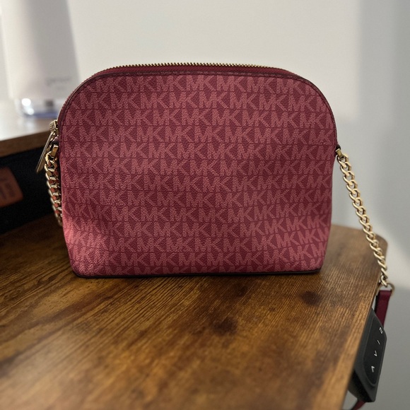 Michael Kors Crossbody - Picture 2 of 4